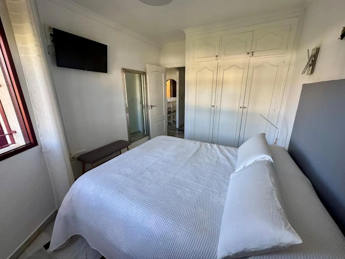 Beachfront Apartment By Holidays2Rent Sitio de Calahonda