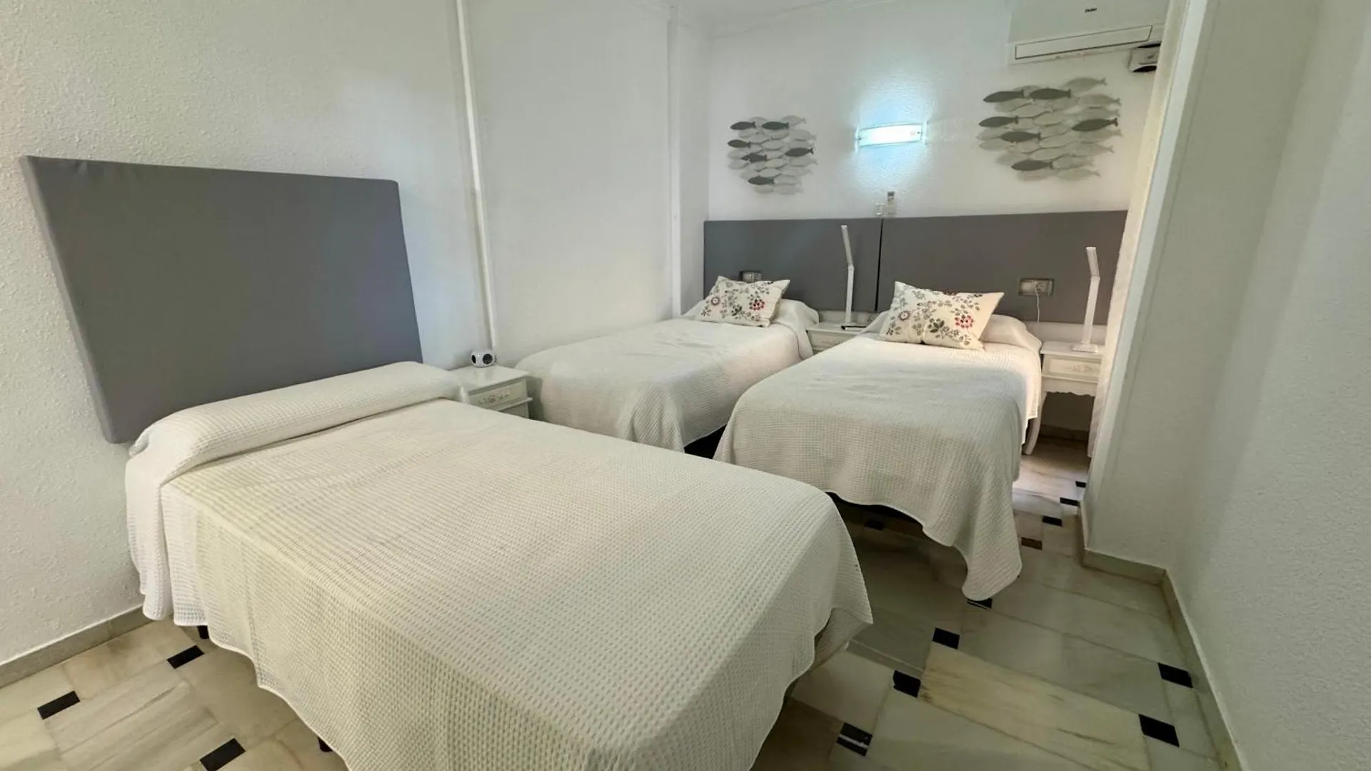 Beachfront Apartment By Holidays2Rent Sitio de Calahonda