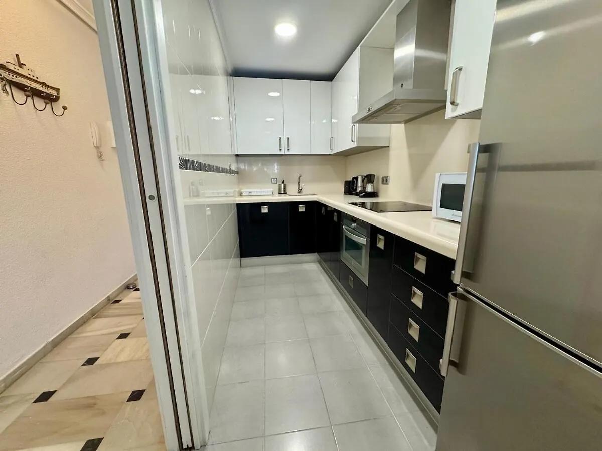 Beachfront Apartment By Holidays2Rent Sitio de Calahonda 0*,